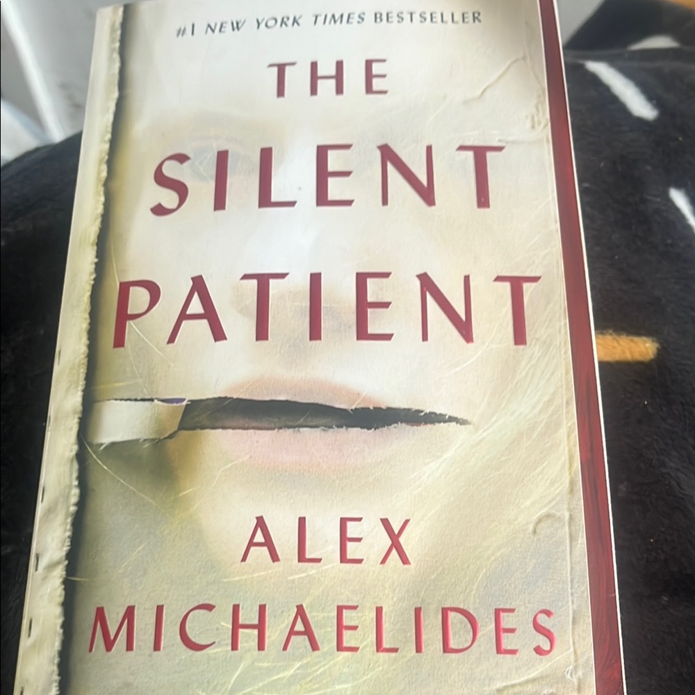 The Silent Patient Book by Alex Michaelides